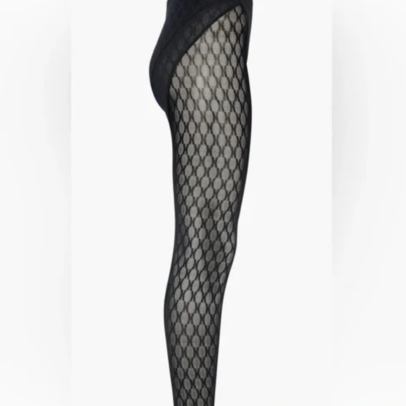 Savage x fenty - Peak Performance - Picture 2 of 6